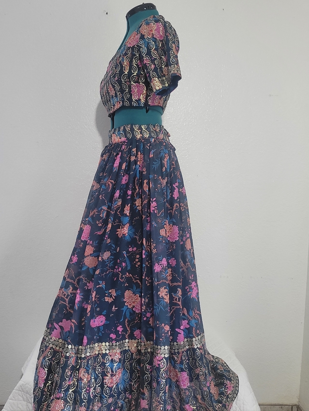 NWT Indya Luxe Multicoloured Maxi Indian Pakistan Wedding Wear Dress (SET) Small - Picture 5 of 13